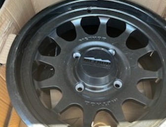 Wheels/Tires-210030