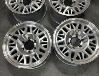 Wheels/Tires-213007