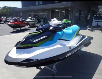 Watercraft-215330